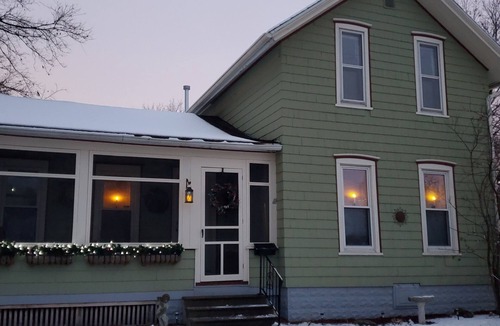 Winona House | Entire house rental