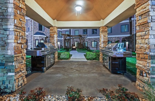 Amarillo Apartment | Equipped Studio | Top Location, Gym Access + Pool