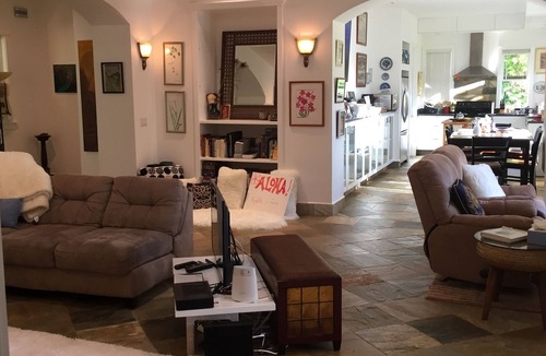Pauwela House | Executive home. Less tan 12years old. Stone floors and 10 ft ceilings beautiful