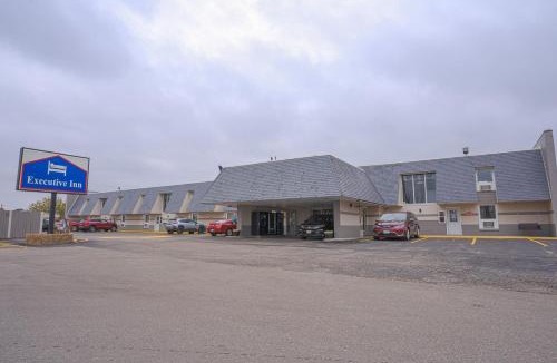 Owatonna Hotel | Executive Inn By Belvilla Owatonna Hwy 35