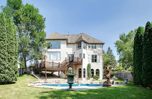 Plymouth House | Executive Plymouth Home With Large Private Pool & Billiards Room