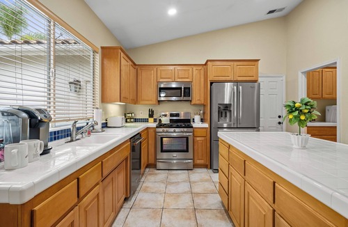 Ramona Cottage | Explore Ramona's Vineyards: Tranquil Home w/Yard