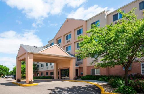 Mendota Heights Hotel | Fairfield Inn & Suites Minneapolis-St. Paul Airport