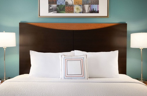 Mendota Heights Hotel | Fairfield Inn & Suites Minneapolis-St. Paul Airport