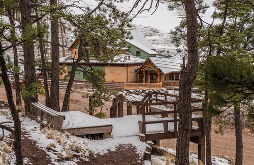 Angel Fire House | Fall is beautiful in the mountains-make your reservation now!