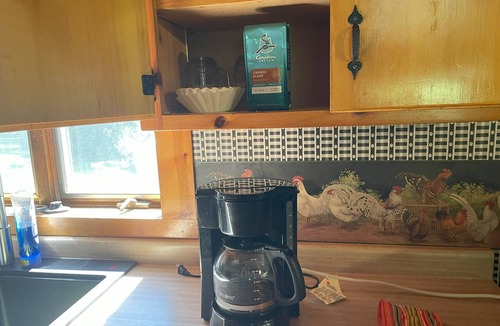 Grantsburg Cabin | Family and Friends Retreat: Recharge and Reconnect in Gorgeous Log Cabin