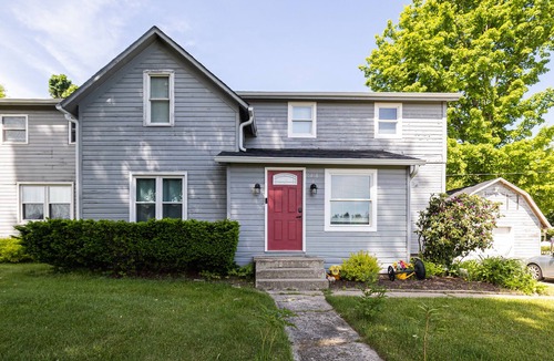 Grand Junction Other | Family friendly country farmhouse on the outskirts of South Haven