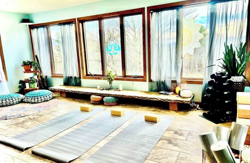 Windham Ski Chalet | Family-Friendly Windham Estate, Swimming Pond, Spa