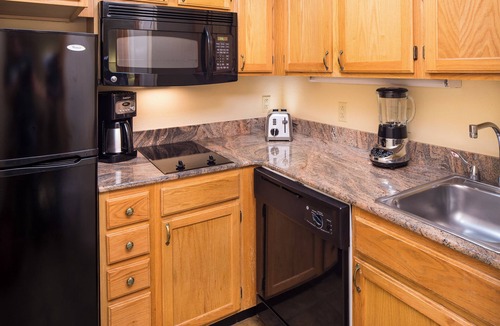 Northeast Santa Fe House | Family Getaway! Two Serene Units w/Kitchen, Pool, BBQ