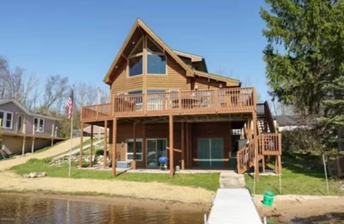 Bloomingdale House | Family + Lake + Pickle = MEMORIES