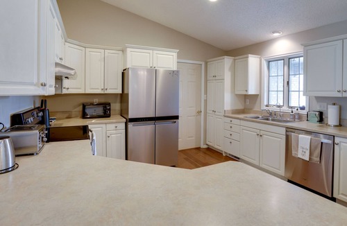 Red Wing House | Family Minnesota Vacation Rental w/ Balcony