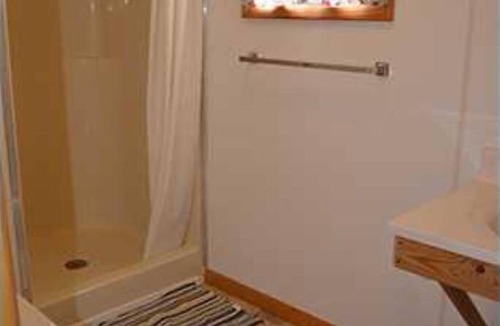 Brier Hill Cabin | Family vacation on Black Lake with a private beach!