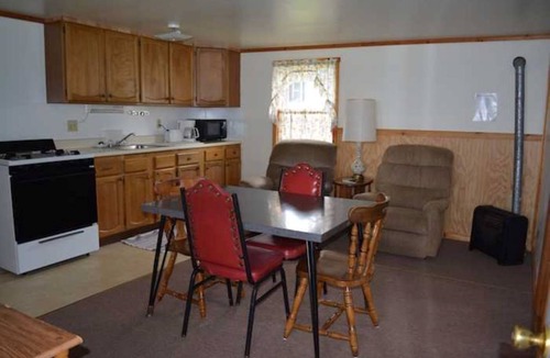 Brier Hill Cabin | Family vacation on Black Lake with a private beach!