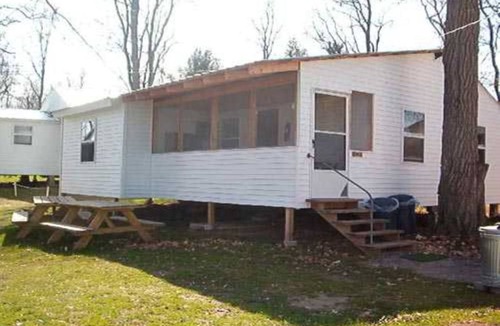 Brier Hill Cabin | Family vacation on Black Lake with a private beach!