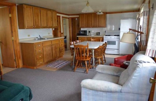 Brier Hill Cabin | Family vacation on Black Lake with a private beach!