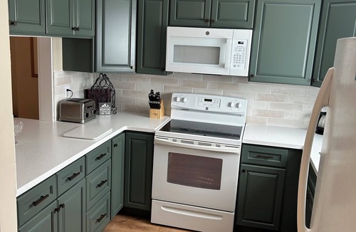 North Woodstock House | Fantastic pet friendly townhome - many nearby attractions in North Woodstock NH