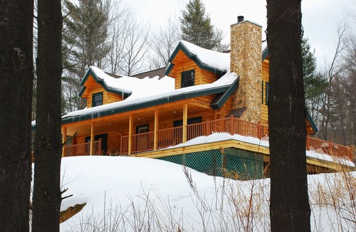 Jeffersonville Cabin | Field and Stream Dream Cabin near Smuggler's Notch