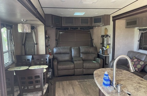Cimarron House | Fifth wheel rental old west area near philmont