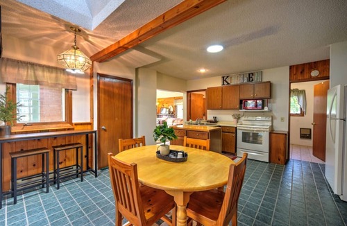 Webster Apartment | Fir Street Retreat - Webster