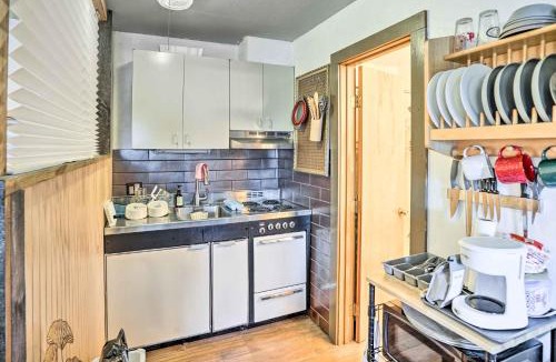 Hunter House | First-Floor Hunter Condo < 1 Mi to Slopes!