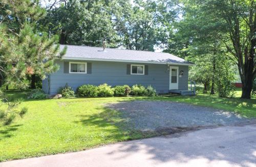 Rice Lake House | Fishermens Paradise with Fire Pit on Rice Lake!