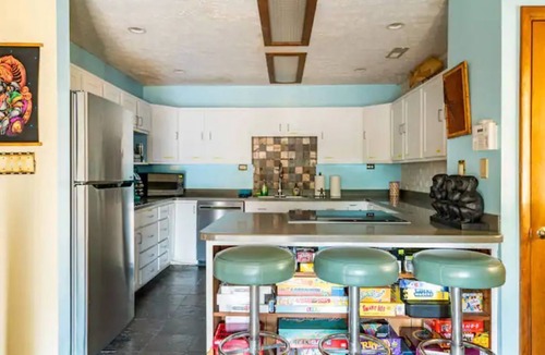 Afton House | FLASH SALE: Blue Ridge Estate Wine, Beer, & Skiing