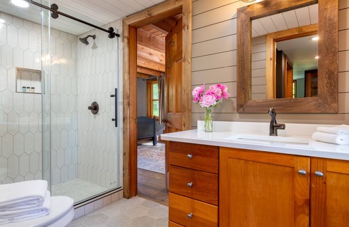 Jeffersonville House | Four-Bedroom Vermont Farmhouse near Smuggler's Notch