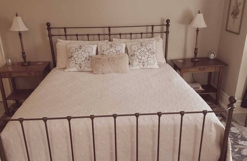 Saranac Lake Bed & Breakfast | Franklin Manor - King and Queen Adjoining Rooms