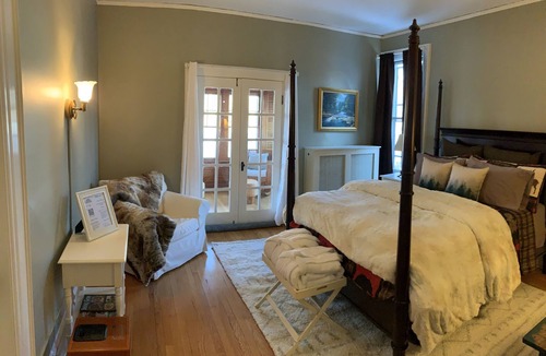 Saranac Lake Bed & Breakfast | Franklin Manor - King and Queen Adjoining Rooms