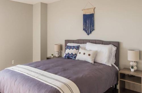 Gateway District Apartment | FRONTDESK The Churchill Apts Downtown Minneapolis