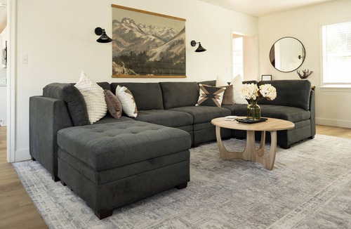 Pullman House | Game Day Getaway - 4BR/3BA, Sleeps 10, Walk to WSU