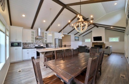 Pequot Lakes Resort | Gardenview Home w/Dock on the Whitefish Chain, Outdoor Pool, Pickleball & More