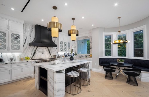 Melrose Apartment | Gardner Modern