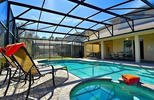 Loughman House | Gated community. Oversized heatable pool & Spa, TV all rooms, 8' pool table