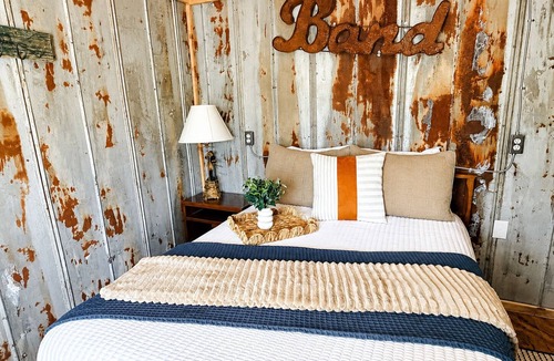 Tracy City Hostel | Goat Pen Hostel - Overlook