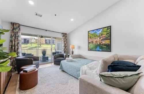 Table Rock House | Golfshores Delight