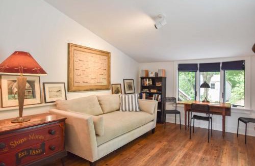 South Orleans House | Gorgeous Renovation Walk to Water