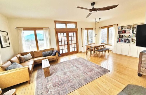 Johnson House | Gorgeous Retreat with Mtn Views near Stowe/Smuggs