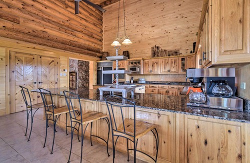 Eagle Nest Cabin | Grand Mountain Retreat in Angel Fire w/Game Room!