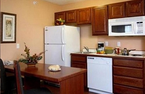 Faribault Hotel | GrandStay Residential Suites Hotel