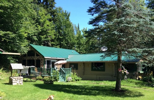 Town of Bellmont Cottage | Great Adirondack waterfront cottage w/fireplace 10mins from Skiing!