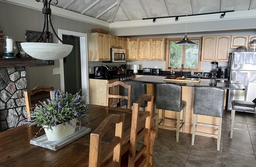 Manistee House | GREAT no bluff, easily accessible beach!