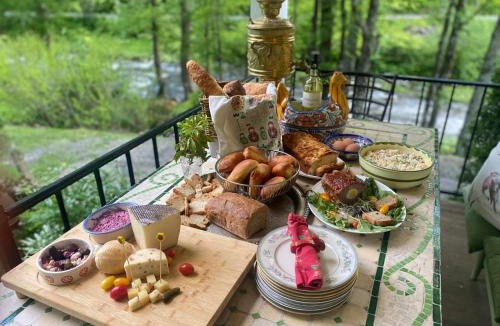 Guilford Bed & Breakfast | Green River Bridge Inn