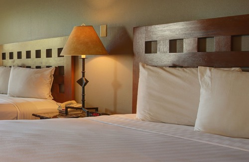 Northeast Heights Hotel | GreenTree Inn Albuquerque