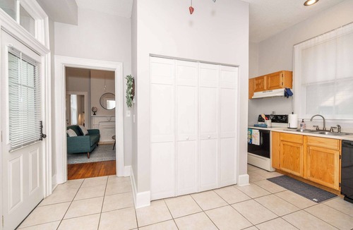 Cincinnati Condo | Hackberry Retreat 1 | Close to Downtown