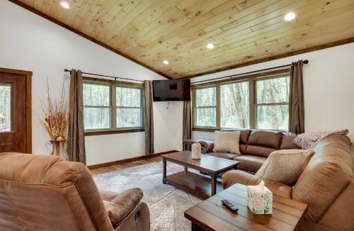 Hatfield House | half Mi to Lake Arbutus Cabin with ATV Trail Access
