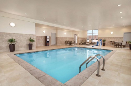 Brooklyn Park Hotel | Hampton Inn Brooklyn Park
