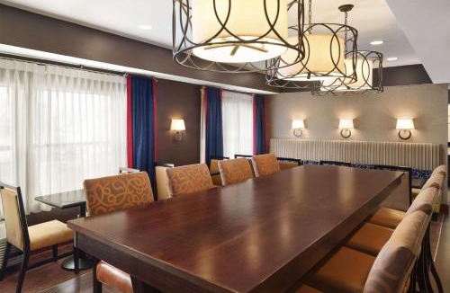 Findlay Hotel | Hampton Inn Findlay
