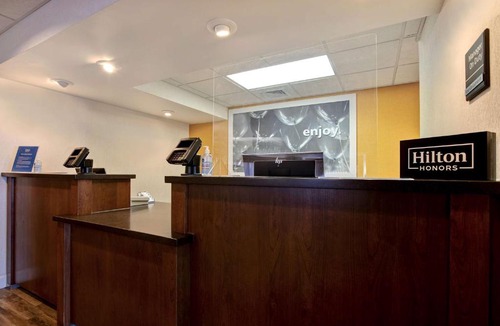Saint Marys  Allen County Hotel | Hampton Inn Fort Wayne-Southwest