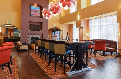 Westside Hotel | Hampton Inn & Suites Albuquerque-Coors Road